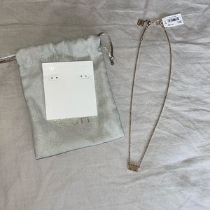 Kendra Scott Pattie Rose Gold Pendant Necklace in White Drusy